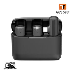 ULANZI J12-C Sistema de micr&oacute;fono inal&aacute;mbrico Ulanzi J12 para 2 personas con conector USB-C para dispositivos m&oacute;viles (negro)